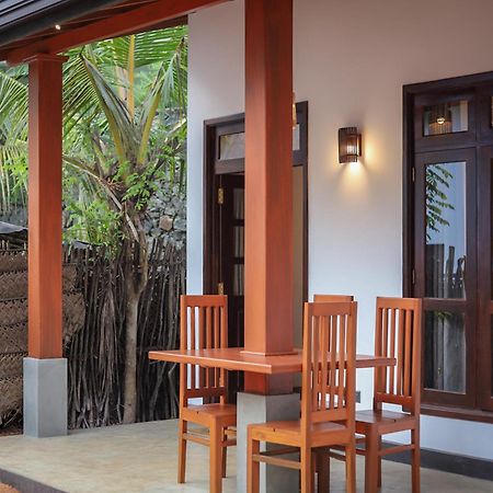 Ran Villa Dickwella Exterior photo